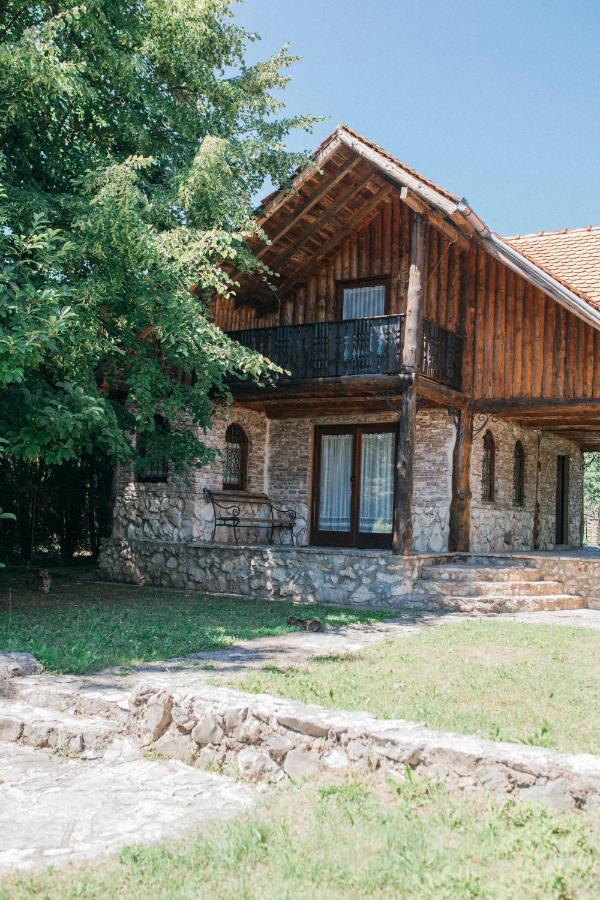 Holiday Home Iman Ripac Exterior photo